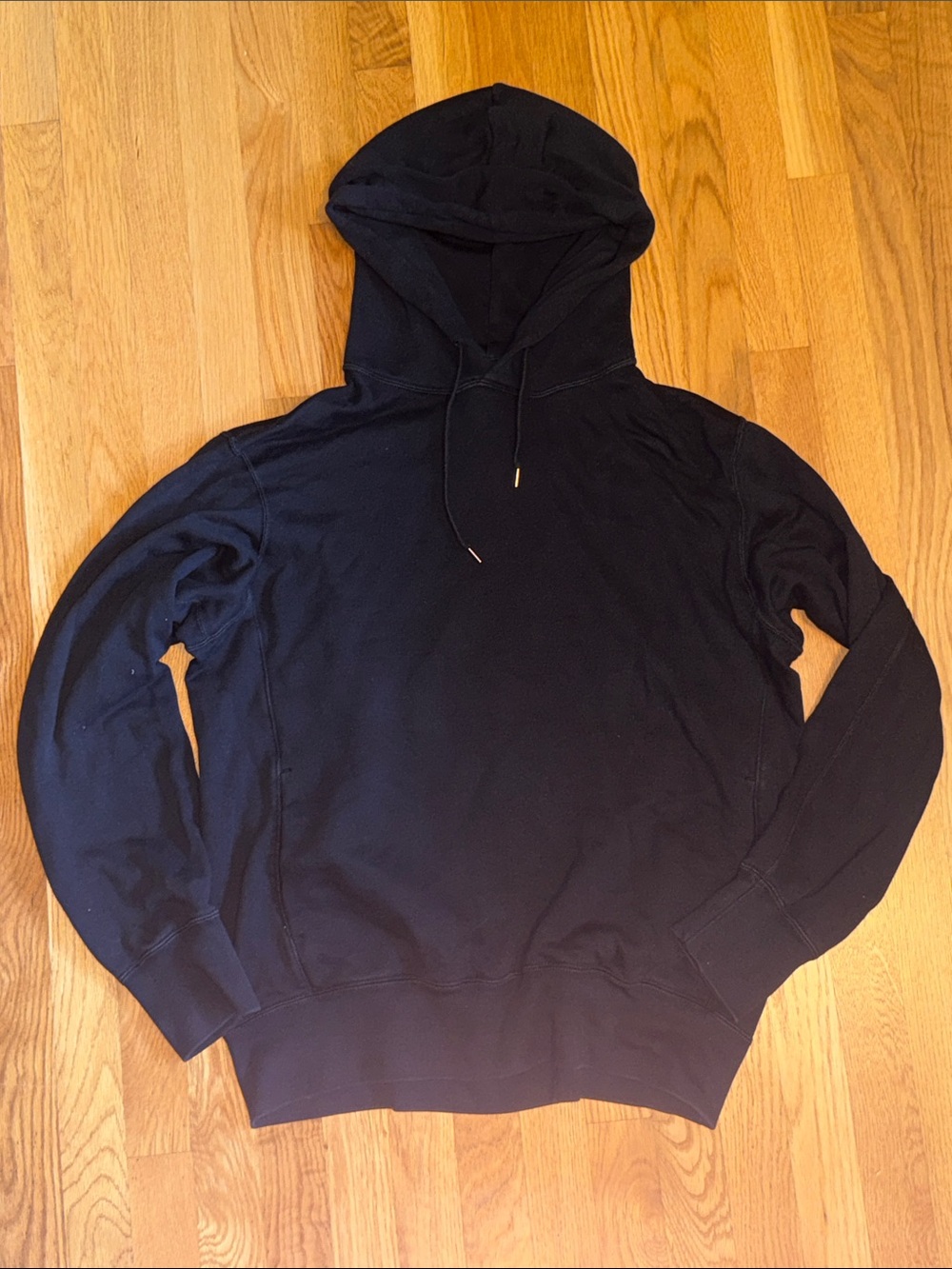 Uniqlo plain black hoodie